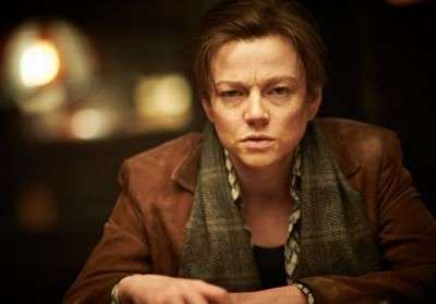 Viaggi oltre lo spazio-tempo 5 Sarah Snook al "maschile".