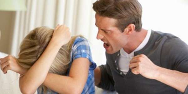 Donne violate 1 uomini violenti