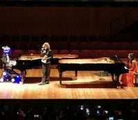 Robot e pianista