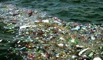 Plastica nel Pacifico