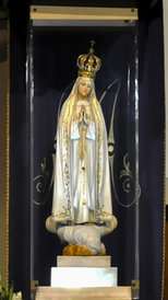 Fatima. La statua della Madonna