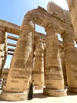 Viaggio nell'Egitto sacro 7 Tempio di Karnak colonne