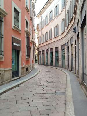 Milano misteriosa: simboli e cattedrali 9 Via Morone Mi celtica 1