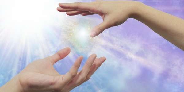 Il Reiki del futuro 1 hands di Roneres
